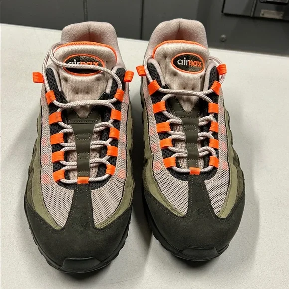 Air max 95 olive - Picture 3 of 8